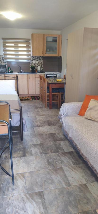 Apartment ευαγγελια *